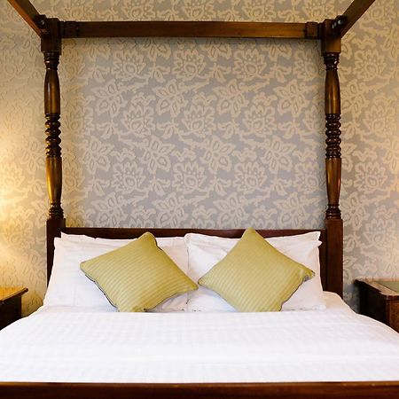 Hotel Rooks Nest Londres Exterior foto