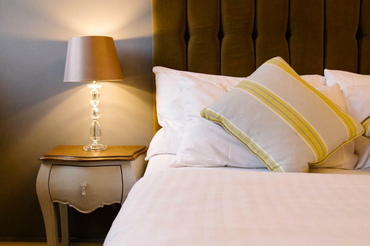 Hotel Rooks Nest Londres Exterior foto