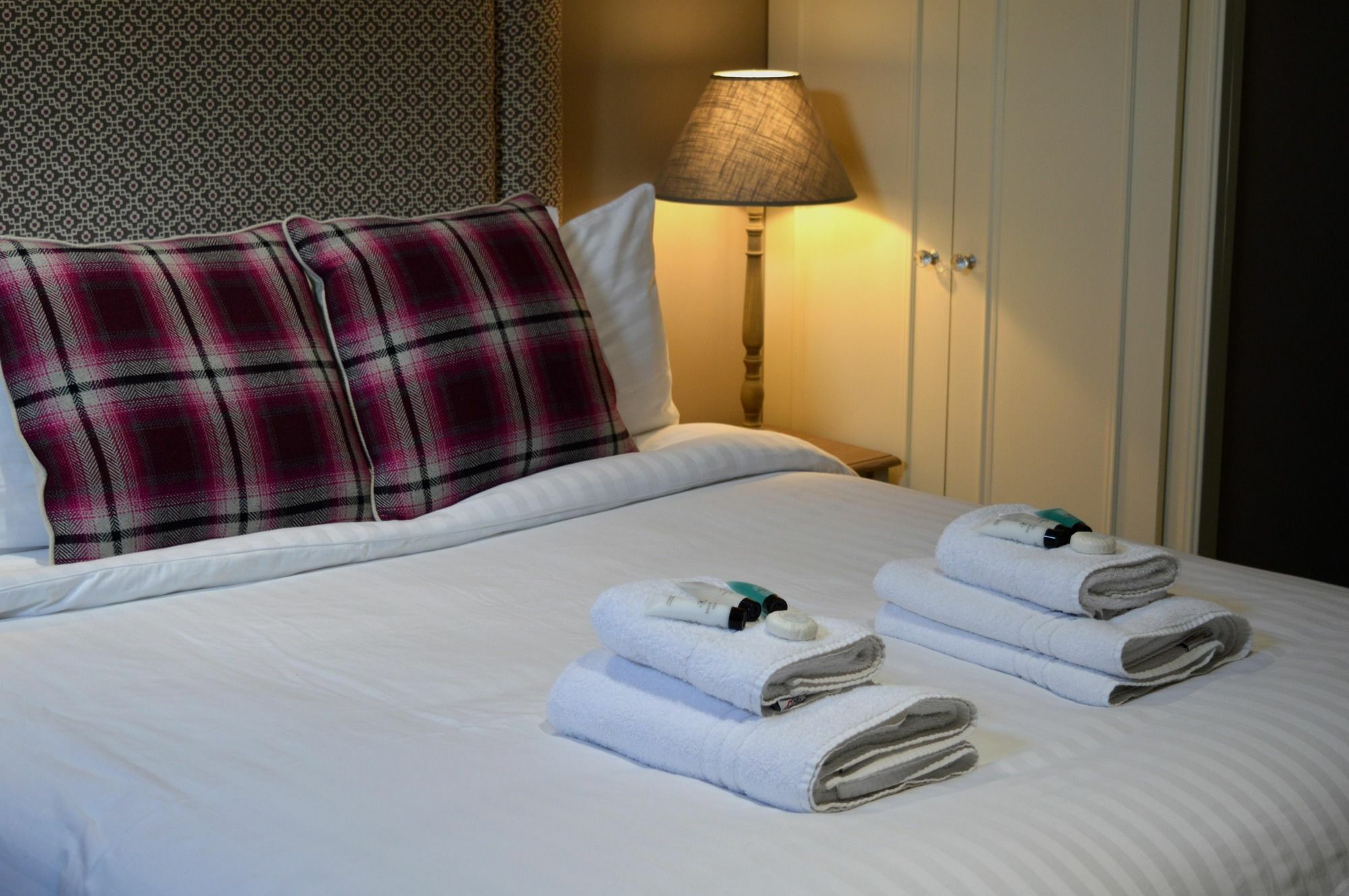 Hotel Rooks Nest Londres Exterior foto